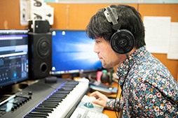画像ギャラリー No.012のサムネイル画像 / 【PR】FFXIVサウンドディレクター祖堅正慶氏が惚れた！ オーディオテクニカ「ATH-G1」の魅力をメーカー担当者と熱く語る