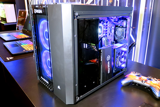 画像ギャラリー No.019のサムネイル画像 / Corsair，4K60pのHDR映像を単体録画できるキャプチャデバイス「4K60 S＋」や液冷化したPS4 Pro/Xbox One Sを内蔵するゲームPCを発表