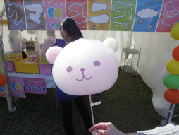 画像ギャラリー No.017のサムネイル画像 / プロセカのリアルイベント“神山高校文化祭”レポート。わたあめやイカ焼き，お化け屋敷から演劇までゲーム内イベントを完全再現