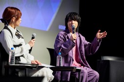 画像ギャラリー No.018のサムネイル画像 / 「原神Podcast テイワット放送局 ナド・クライ通信」の公開録音をレポート。出演声優陣がボイス収録のエピソードなどを披露した