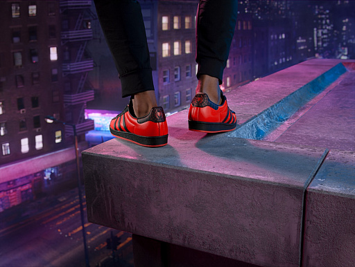 画像ギャラリー No.004のサムネイル画像 / 「Marvel's Spider-Man: Miles Morales」に，adidasとのコラボモデルのスニーカーがゲーム内アイテムとして登場