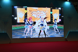 画像ギャラリー No.029のサムネイル画像 / 「ブルーアーカイブ」3周年記念イベント開催，幕張メッセに先生たちが集結！ 会場には巨大なペロロの姿も