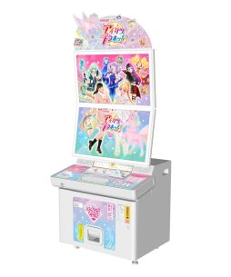画像ギャラリー No.021のサムネイル画像 / 12月10日稼働の「データカードダス アイカツプラネット！」を紹介。前作からガラリと仕様が変わり，ライバルとのバトルが楽しめるゲームに