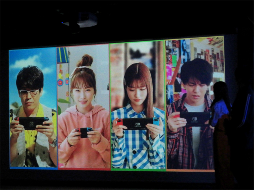画像ギャラリー No.007のサムネイル画像 / 「ぷよぷよテトリス2」CM発表会レポート。川栄李奈さん，高野 洸さん，生見愛瑠さん，古坂大魔王さんの4人が対戦の楽しさをアピール