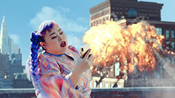 画像ギャラリー No.009のサムネイル画像 / 「A.I.M.$」，お笑い芸人の渡辺直美さんを起用したテレビCMが本日オンエア開始。撮影時のエピソードやインタビューも掲載