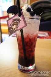 画像ギャラリー No.008のサムネイル画像 / 「アイドルランドプリパラ」単独カフェシリーズ第3弾をレポート。ゴスロリコーデが可愛すぎるガァルマゲドンとのコラボを満喫！