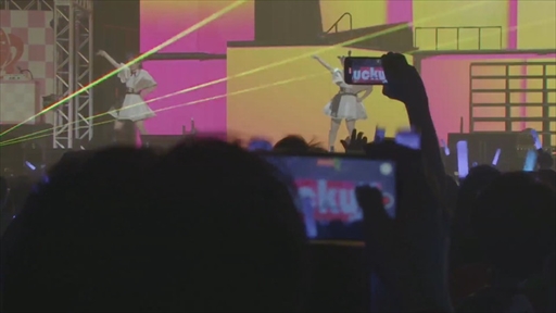 画像ギャラリー No.009のサムネイル画像 / 「ウマ娘」5th EVENT 第3公演DAY2レポート。名場面を思い起こす演出に加え，サイレンススズカ役・高野麻里佳さんの久しぶりのライブ出演も