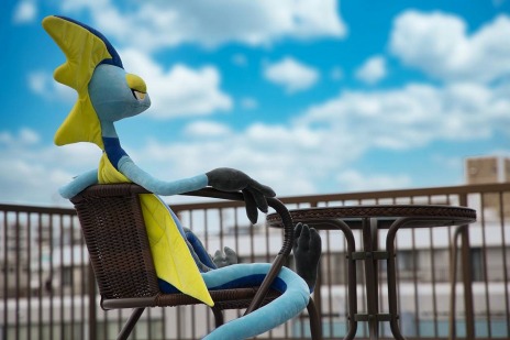 画像ギャラリー No.004のサムネイル画像 / 約120センチのビッグサイズ。「ポケモンぬいぐるみ エージェントポケモン！インテレオン」の予約受付が本日スタート