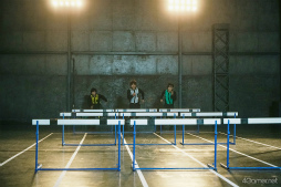 画像ギャラリー No.006のサムネイル画像 / 「GOALOUS5」第4弾テーマソングMV撮影現場レポート。幹部たちがさまざまな試練（障害物）を乗り越えゴールを目指す！