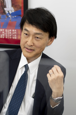 画像ギャラリー No.003のサムネイル画像 / 東宝が令和のゲーム事業に参入。怪獣王「ゴジラ」スマホゲーム3作品をひっさげて現れた，キーマンたちにインタビュー
