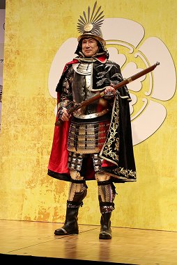 画像ギャラリー No.004のサムネイル画像 / 「『信長の野望・新生』完成発表会」をレポート。氷川きよしさんが，エンディングテーマ“雷鳴”を熱唱