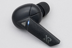 画像ギャラリー No.011のサムネイル画像 / 【PR】XROUNDの完全ワイヤレスイヤフォン「AERO Wireless」は,謳い文句どおりの低遅延でスマホやSwitchでのプレイに最適だ