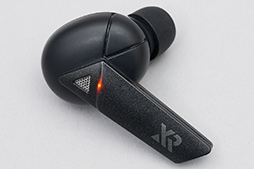 画像ギャラリー No.012のサムネイル画像 / 【PR】XROUNDの完全ワイヤレスイヤフォン「AERO Wireless」は,謳い文句どおりの低遅延でスマホやSwitchでのプレイに最適だ