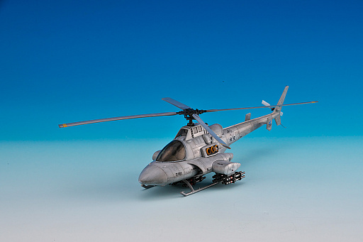 画像ギャラリー No.002のサムネイル画像 / 「究極TIGER」自機・バトルタイガーの1/72カラーレジンキット，一般予約の受付がスタート
