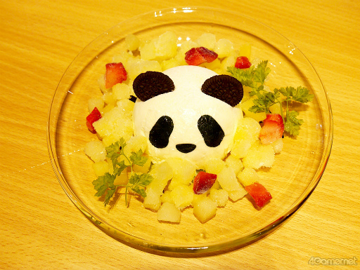 画像ギャラリー No.008のサムネイル画像 / 「アオペラカフェ -Enjoy Holiday-」の魅力をフォトレポートでお届け！　THEキャラCAFÉ グランドスケープ池袋店で開催中