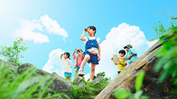 画像ギャラリー No.036のサムネイル画像 / ハッピーセット「ポケモン」，8月9日に全国のマクドナルドで発売。「キャプテンピカチュウの水車」「ニャオハの望遠鏡」などのおもちゃが手に入る