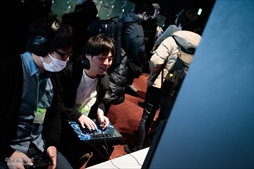 画像ギャラリー No.005のサムネイル画像 / ウメハラ選手，MenaRD選手など「ストリートファイター6」のトップ選手がオフラインで激突。「FAVCUP 2023」を200枚超の写真で振り返る