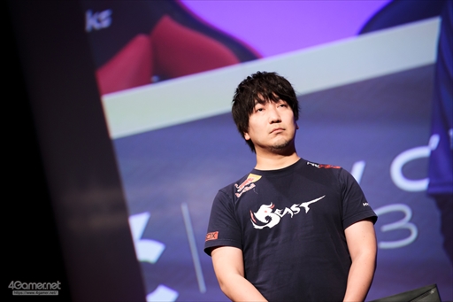 画像ギャラリー No.050のサムネイル画像 / ウメハラ選手，MenaRD選手など「ストリートファイター6」のトップ選手がオフラインで激突。「FAVCUP 2023」を200枚超の写真で振り返る