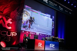 画像ギャラリー No.102のサムネイル画像 / ウメハラ選手，MenaRD選手など「ストリートファイター6」のトップ選手がオフラインで激突。「FAVCUP 2023」を200枚超の写真で振り返る