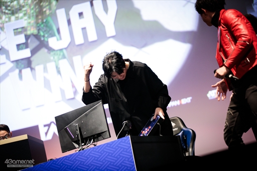 画像ギャラリー No.128のサムネイル画像 / ウメハラ選手，MenaRD選手など「ストリートファイター6」のトップ選手がオフラインで激突。「FAVCUP 2023」を200枚超の写真で振り返る