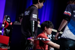 画像ギャラリー No.204のサムネイル画像 / ウメハラ選手，MenaRD選手など「ストリートファイター6」のトップ選手がオフラインで激突。「FAVCUP 2023」を200枚超の写真で振り返る