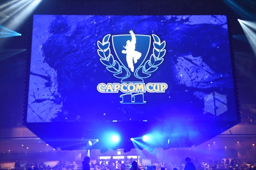 画像ギャラリー No.002のサムネイル画像 / 「カプコンカップ11」決勝大会レポート。翔選手がチリの新星Blaz選手を打ち倒し，「ストリートファイター6」世界最強の座に輝く