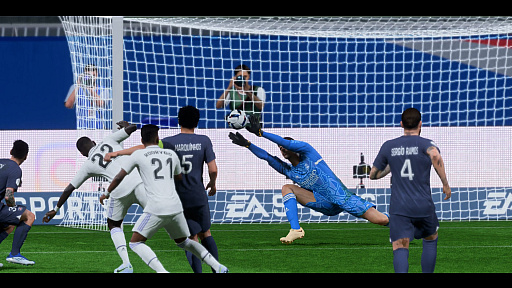 画像ギャラリー No.004のサムネイル画像 / 「FIFA 23」の“レジェンドAI”同士によるパリ・サンジェルマン対レアル・マドリードの熱戦をお届け！　「ミニシアター4Gamer」：第9回