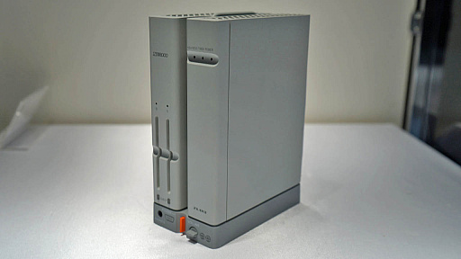 画像ギャラリー No.002のサムネイル画像 / 「X68000 Z」，開発中のキーボードでタイピングする様子を収めた映像を公開