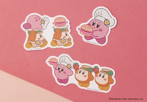 画像ギャラリー No.005のサムネイル画像 / 新作スイーツ「カービィのストロベリーバーガー」，JR東京駅の店舗で4月18日に発売。オリジナルステッカーがランダムで封入される