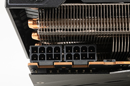 画像ギャラリー No.025のサムネイル画像 / RDNA 3世代のミドルハイGPU「Radeon RX 7800 XT」＆「Radeon RX 7700 XT」の実力を探る。RX 7700 XTのコスパは良好だ