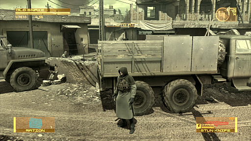 画像ギャラリー No.009のサムネイル画像 / 「METAL GEAR SOLID」シリーズのスネーク顔見せシーン集。「待たせたな」と言われなくても「待ってました！」と言いたくなる