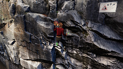 画像ギャラリー No.001のサムネイル画像 / 手足を動かしてよじ登れ！　「New Heights: Realistic Climbing and Bouldering」のアーリーアクセス版ローンチトレイラーが公開に