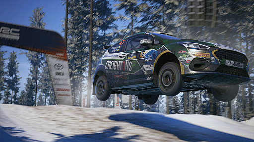 画像ギャラリー No.001のサムネイル画像 / 世界ラリー選手権公認ゲーム「WRC」，EAから11月3日に発売。開発は数多くのレースゲームを手がけるCodemasters