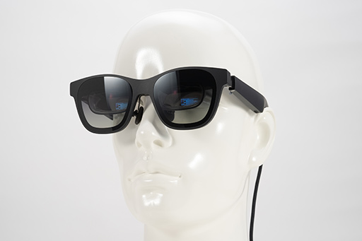 画像ギャラリー No.027のサムネイル画像 / 目の前の大画面を独り占め！ AR/スマートグラス「XREAL Air 2 Pro」ってどんなもので何ができる？【PR】