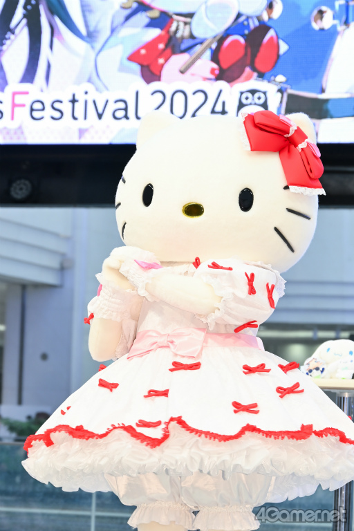 画像ギャラリー No.028のサムネイル画像 / 主（ロード），ハローキティの登場に池袋が沸いた！　「フラガリアメモリーズ」AGF2024ステージレポート＆登壇キャストインタビュー