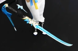 画像ギャラリー No.010のサムネイル画像 / 「護縁」ブースにユッシ・ユキに扮したコスプレイヤーが登場。プロカメラマンによる撮影サービスも行われた“Ultra acosta！”レポート