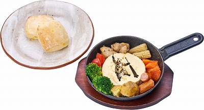 画像ギャラリー No.016のサムネイル画像 / カプコンカフェ試食レポート。「モンスターハンター」20周年コラボは後半メニューも充実！歴代作品をイメージしたフードやドリンクも