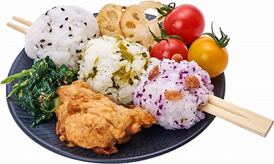 画像ギャラリー No.017のサムネイル画像 / カプコンカフェ試食レポート。「モンスターハンター」20周年コラボは後半メニューも充実！歴代作品をイメージしたフードやドリンクも