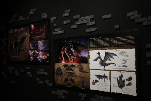 画像ギャラリー No.022のサムネイル画像 / 明日開幕「モンスターハンター20周年-大狩猟展-」発表会＆内覧会レポート。歴代シリーズの武具とモンスターを堪能できる展示が盛りだくさん
