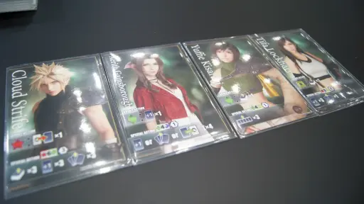 画像ギャラリー No.002のサムネイル画像 / FFVIIリメイクがベースの新作ボドゲ「マテリアハンター」，先行プレイレポート。“競り”をベースにキャラクターを表現したメカニクスに注目