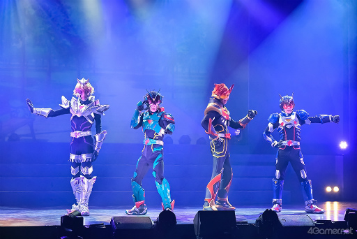 画像ギャラリー No.008のサムネイル画像 / 舞台「ライドカメンズ」ゲネプロレポート。笑いあり，涙あり，アクションもライブもあり!?　5期生たちの知られざる物語が描かれる