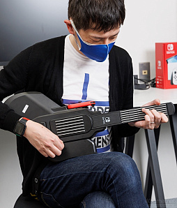 画像ギャラリー No.001のサムネイル画像 / 「GUITAR LIFE -LESSON1-」は思っていたよりしっかりギターだった。HORIのSwitch用ギター練習ソフト＆コントローラの“試奏”をレポート