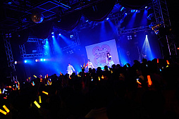 画像ギャラリー No.002のサムネイル画像 / 「学園アイドルマスター DEBUT LIVE 初 TOUR」追加公演レポート。松田彩音さん，春咲 暖さん，陽高真白さんが揃った「初陣公演」の様子をお届け