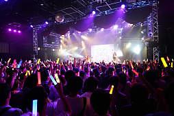 画像ギャラリー No.003のサムネイル画像 / 「学園アイドルマスター DEBUT LIVE 初 TOUR」追加公演レポート。松田彩音さん，春咲 暖さん，陽高真白さんが揃った「初陣公演」の様子をお届け