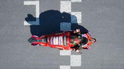 画像ギャラリー No.003のサムネイル画像 / モータースポーツゲーム「MotoGP 24」，DL版を本日リリース。選手のトレード機能「ライダーマーケット」をはじめとした新要素を搭載