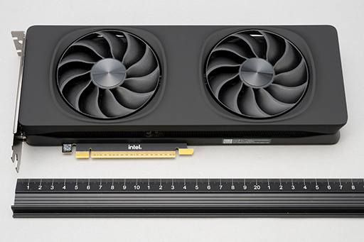 画像ギャラリー No.007のサムネイル画像 / Intelの新型デスクトップPC向けGPU「Intel Arc B580」レビュー。GeForce RTX 4060を上回る性能を発揮できたのか？