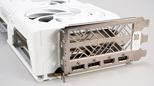 画像ギャラリー No.008のサムネイル画像 / RDNA 4世代の新GPU「Radeon RX 9070 XT」＆「Radeon RX 9070」レビュー。RX 7900 XTを上回ってRTX 5070とも戦える