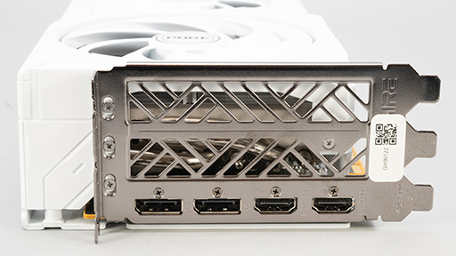 画像ギャラリー No.012のサムネイル画像 / RDNA 4世代の新GPU「Radeon RX 9070 XT」＆「Radeon RX 9070」レビュー。RX 7900 XTを上回ってRTX 5070とも戦える