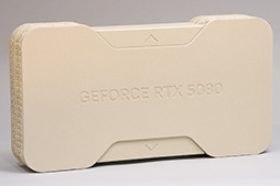 画像ギャラリー No.012のサムネイル画像 / GeForce RTX 50シリーズのハイエンドGPU「GeForce RTX 5080 Founders Edition」は，新世代に相応しい性能を見せられるのか