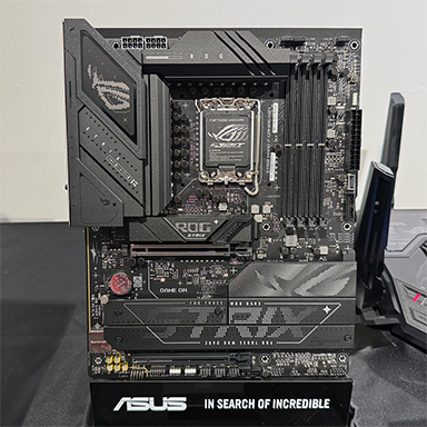 画像ギャラリー No.007のサムネイル画像 / GeForce RTX 5090搭載カードなど，ASUS製最新PCパーツが秋葉原で一挙に展示。2月1日には一般向けイベントを開催
